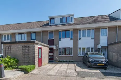 Tussenwoning te koop: Molièrezijde 8, De Leyens Zoetermeer