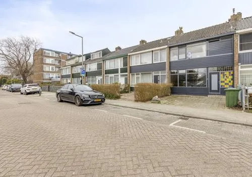 Tussenwoning te koop: Molièreweg 590, Rotterdam