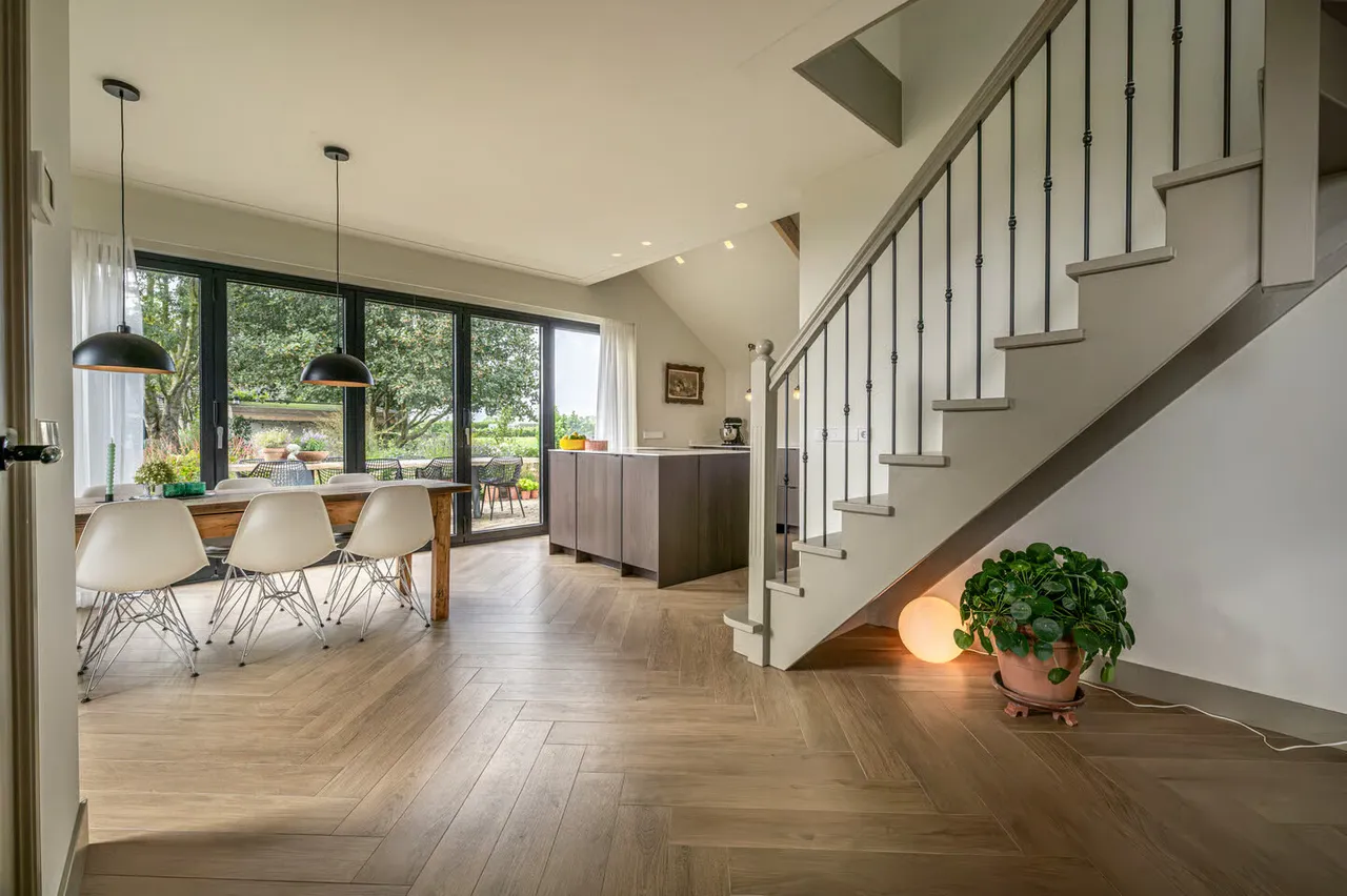 Vrijstaande woning te koop: Mollekade 27, Heinenoord