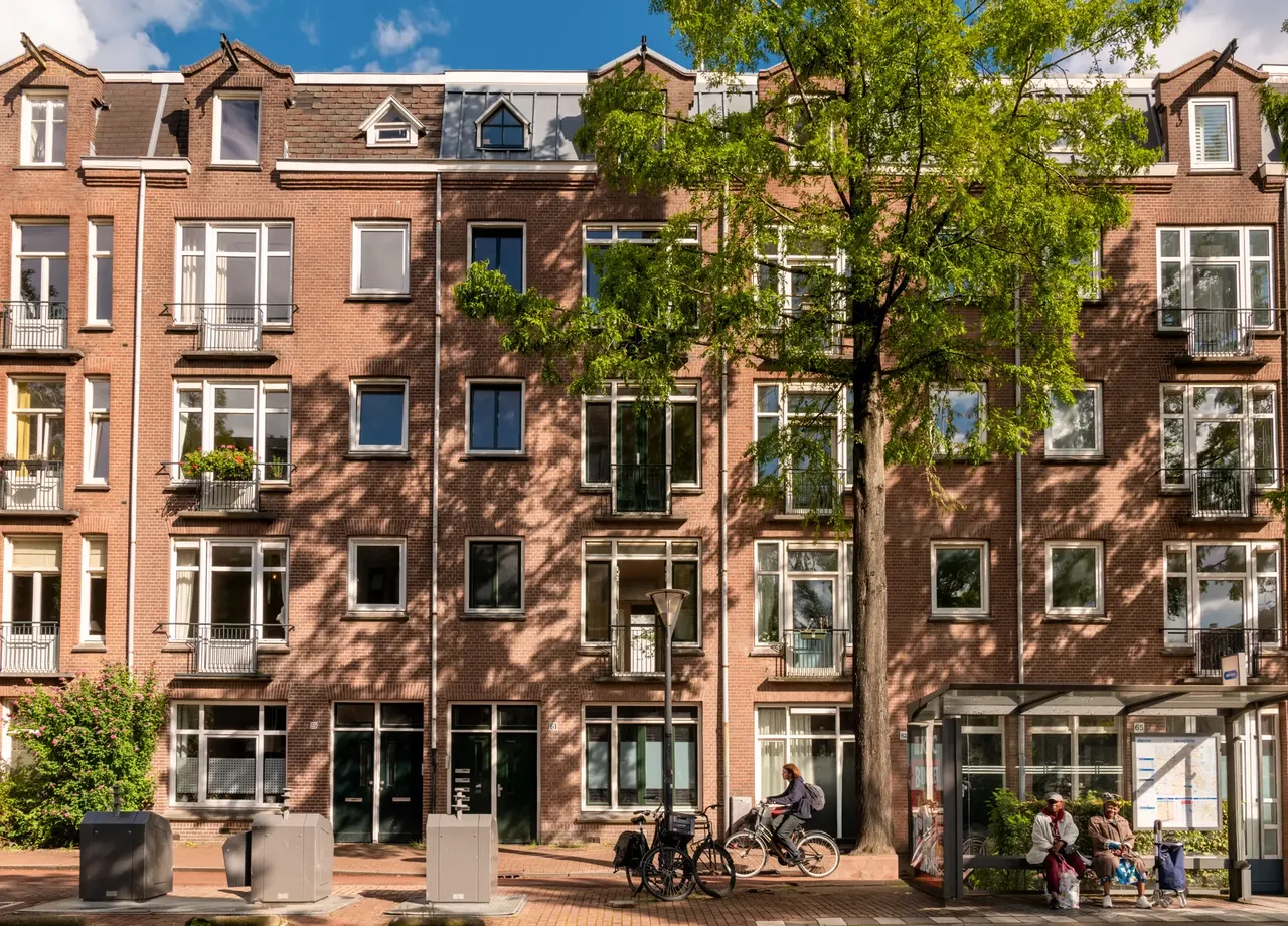 Appartement te koop: Molukkenstraat 61-1, Amsterdam