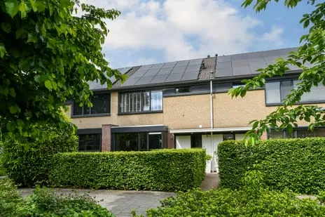 Tussenwoning te koop: Monarchstraat 48, 't Hofke Eindhoven