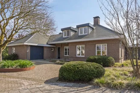 Vrijstaande woning te koop: Mondriaanhof 6, Puttense Dreef Eindhoven