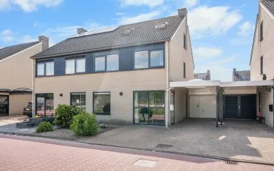 Tussenwoning te koop: Mondriaanlaan 6, Buitenwoel Veendam