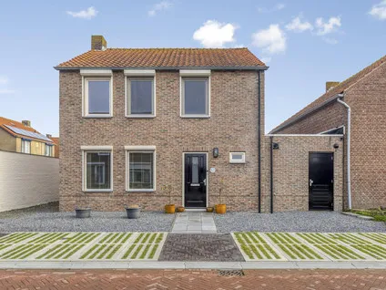 Vrijstaande woning te koop: Monseigneur Luijpenstraat 1, Hoofdplaat Hoofdplaat