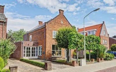 Hoekwoning te koop: Monseigneur van Kesselstraat 13, Vlijmen-Dorp Vlijmen