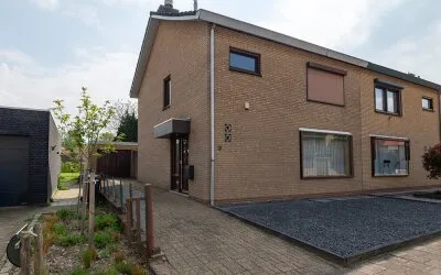 Twee-onder-één-kap te koop: Monseigneur Lemmensstraat 9, Nieuw Lotbroek-Noord Hoensbroek