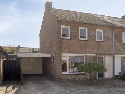 Hoekwoning te koop: Monseigneur Zwijsenstraat 3, Den Berg Heesch