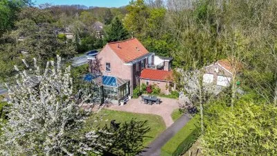 Vrijstaande woning te koop: Monsterseweg 17, Kraayenstein en Vroondaal 'S-Gravenhage