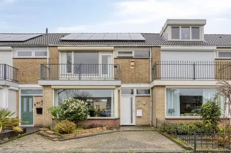 Tussenwoning te koop: Montenaken 49, Steenbergen-Zuid Steenbergen (Nb)