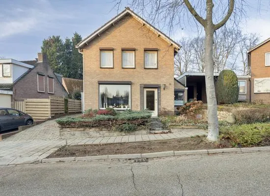Vrijstaande woning te koop: Montestraat 23, 'S-Heerenberg