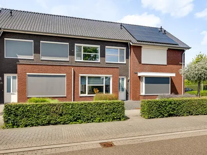 Tussenwoning te koop: Montgomerystraat 27, Nederweert Nederweert
