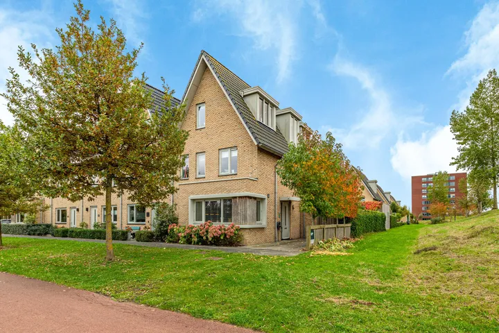 Koopwoning: Montreallaan 56A in Nieuw-Vennep - €850.000 - 170m²