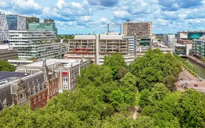 Appartement te koop: Moreelsepark 21, Hoog-Catharijne NS en Jaarbeurs Utrecht