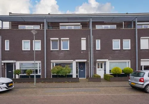 Tussenwoning te koop: Morgenster 36, Maasveld II Tegelen