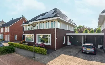 Tussenwoning te koop: Morijnenhof 23, Schaijk Schaijk
