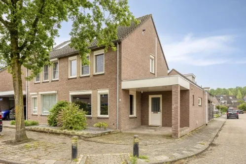 Hoekwoning te koop: Moseik 11, Salderes Best
