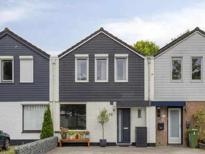 Tussenwoning te koop: Moselborg 79, De Heeg Maastricht