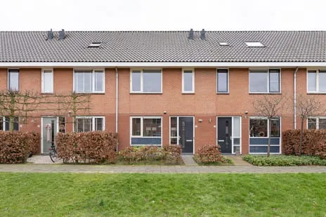 Tussenwoning te koop: Mosterdlaan 22, De Burgt Barneveld
