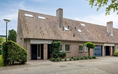 Twee-onder-één-kap te koop: Mosveld 1, Hapert Noord Hapert
