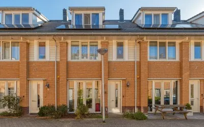 Tussenwoning te koop: Moutmolen 3, Molenbuurt Delft