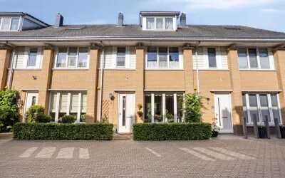 Tussenwoning te koop: Moutmolen 4, Molenbuurt Delft