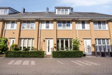 Tussenwoning te koop: Moutmolen 4, Molenbuurt Delft