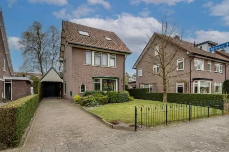 Vrijstaande woning te koop: Mozartlaan 10, Apeldoorn