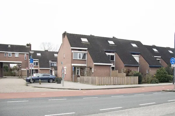 Hoekwoning te koop: Mozartlaan 19, Waalwijk