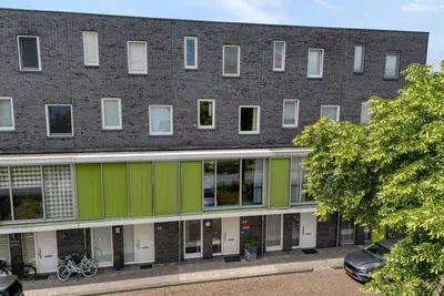 Tussenwoning te koop: Mozartlaan 28, Holtenbroek I Zwolle