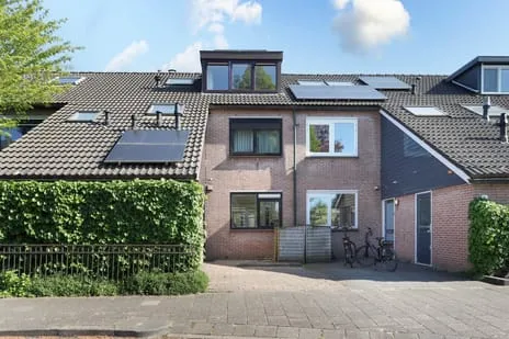 Tussenwoning te koop: Mozartlaan 30, Componistenbuurt Maarssen