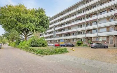Appartement te koop: Mr. F.A. van Hallweg 114, Elsrijk West Amstelveen