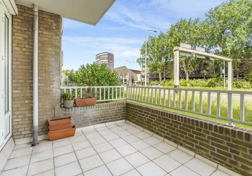 Apartment for sale: Mr. F.A. van Hallweg 56, Elsrijk West Amstelveen