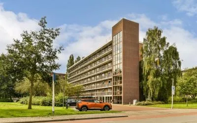 Appartement te koop: Mr. G. Groen van Prinstererlaan 199, Stadshart Amstelveen