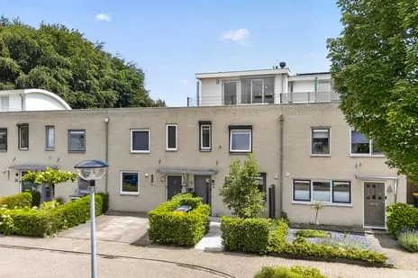 Tussenwoning te koop: Mr. Gerbrandypark 16, De Parken Ede