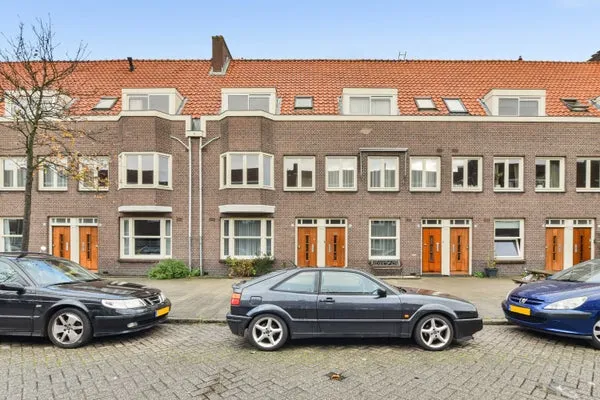 Appartement te huur: Mr. P.N. Arntzeniusweg 57-1, Middenmeer-Noord Amsterdam