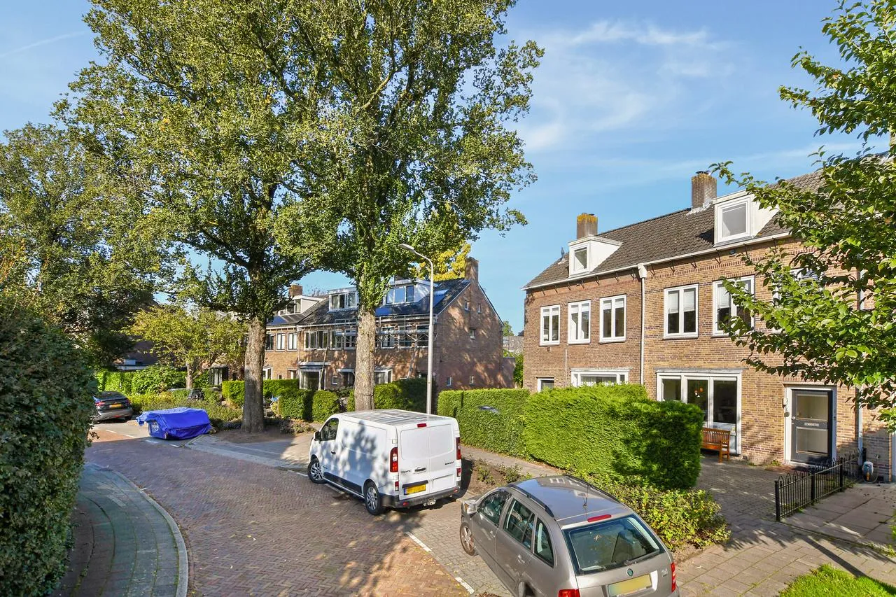 Appartement te koop: Mr. Troelstralaan 70A, Amstelveen