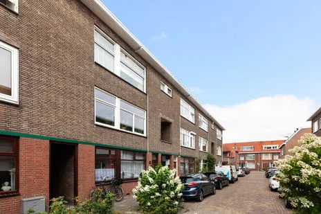 Appartement te koop: Mr. Troelstrastraat 22, Centrum Vlaardingen