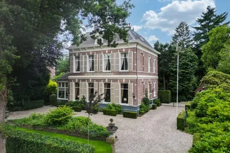 Vrijstaande woning te koop: Mr. Van Hasseltlaan 27, De Parken Apeldoorn