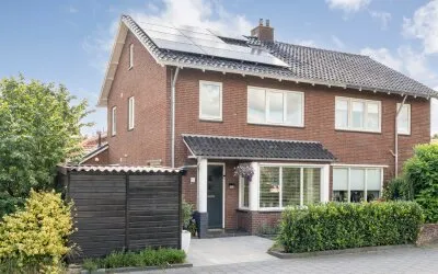Twee-onder-één-kap te koop: Mr. Zigher ter Steghestraat 2, Torenlanden Steenwijk