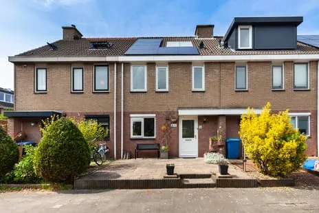 Tussenwoning te huur: Mr. Beerninkplantsoen 146, Hoekpolder Rijswijk (Zh)