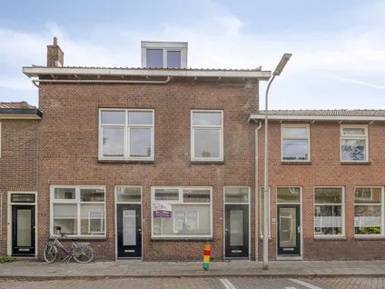 Apartment for sale: Mr. D.J. van Heusdestraat 46, Kort Haarlem Gouda