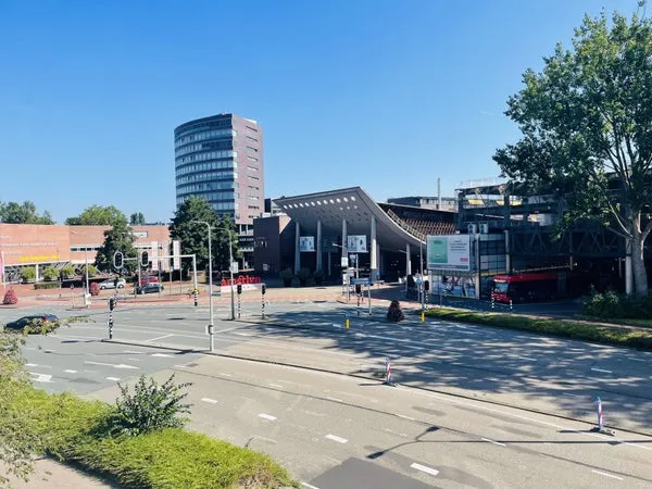 Woning te huur: Mr. F.A. van Hallweg, Elsrijk West Amstelveen