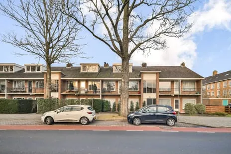 Appartement te koop: Mr. G. Groen van Prinstererlaan 82, Kruiskerkbuurt Amstelveen