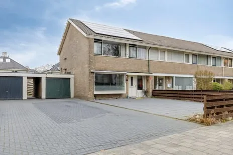 Hoekwoning te koop: Mr. Groen van Prinstererlaan 84, Zwarte Water Assen