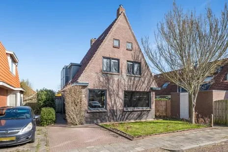 Vrijstaande woning te koop: Mr. J.R. Moddermanstraat 1, Veendam-Centrum Veendam