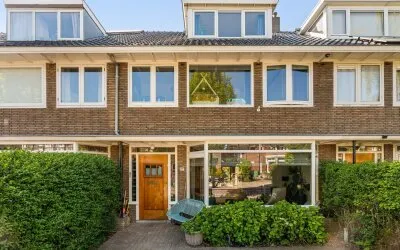 Tussenwoning te koop: Mr. Sixlaan 27, Elsrijk West Amstelveen