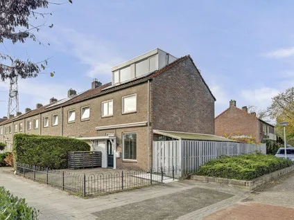 Hoekwoning te koop: Mr. T.J. Verschuurstraat 20, Best