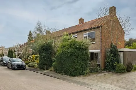 Hoekwoning te koop: Mr. Thorbeckestraat 31, Centrum Barendrecht