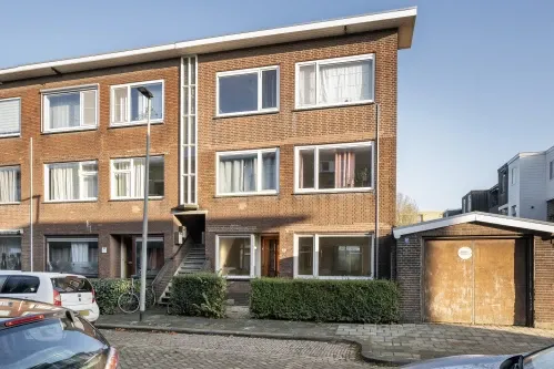 Appartement te koop: Mr. Troelstrastraat 51, Vlaardingen