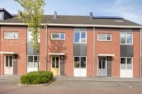 Tussenwoning te koop: Mr. W. Doornbosstraat 17, Indische buurt Meppel